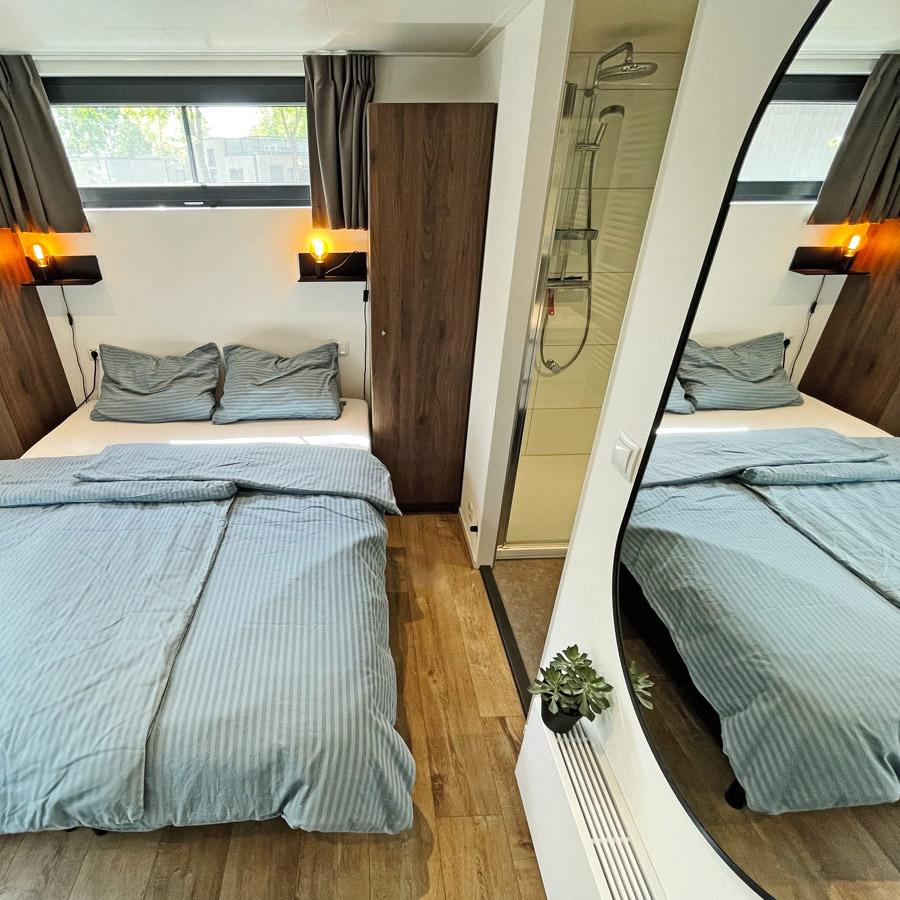 Das Ferienhaus Notenboom 26, Schlafzimmer 1 im Erdgeschoss mit eigenem Bad IMG2325 Das Ferienhaus Notenboom 26, Schlafzimmer 1 im Erdgeschoss mit eigenem Bad IMG2325 Q